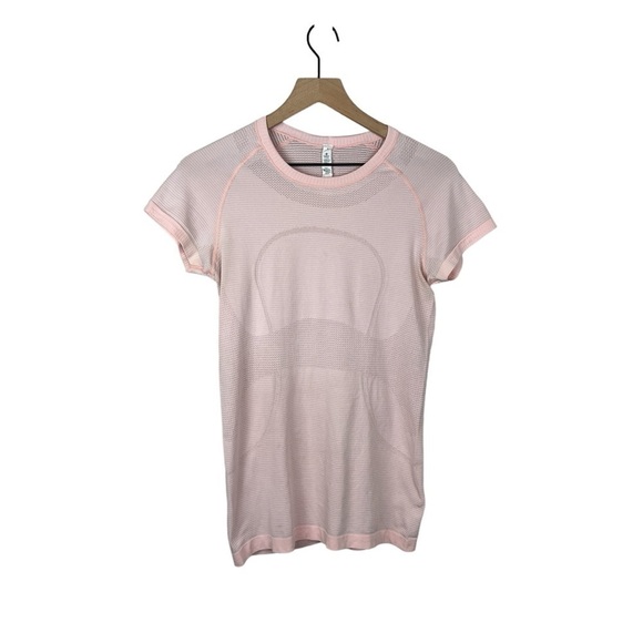 Lululemon Swiftly Tech Short Sleeve Crew Light Pink - Picture 1 of 4